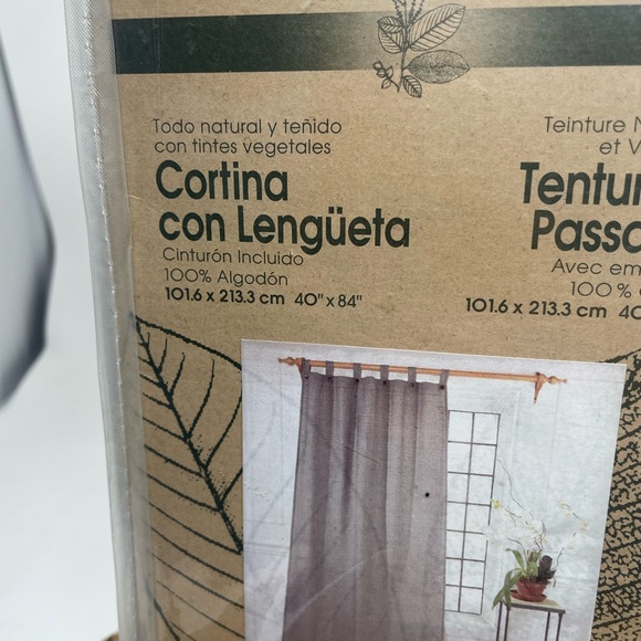 PARK B. SMITH NWT Eco Twill Chambray Tab Top Curtain Panel 40 inches x 84 inches - Picture 4 of 8